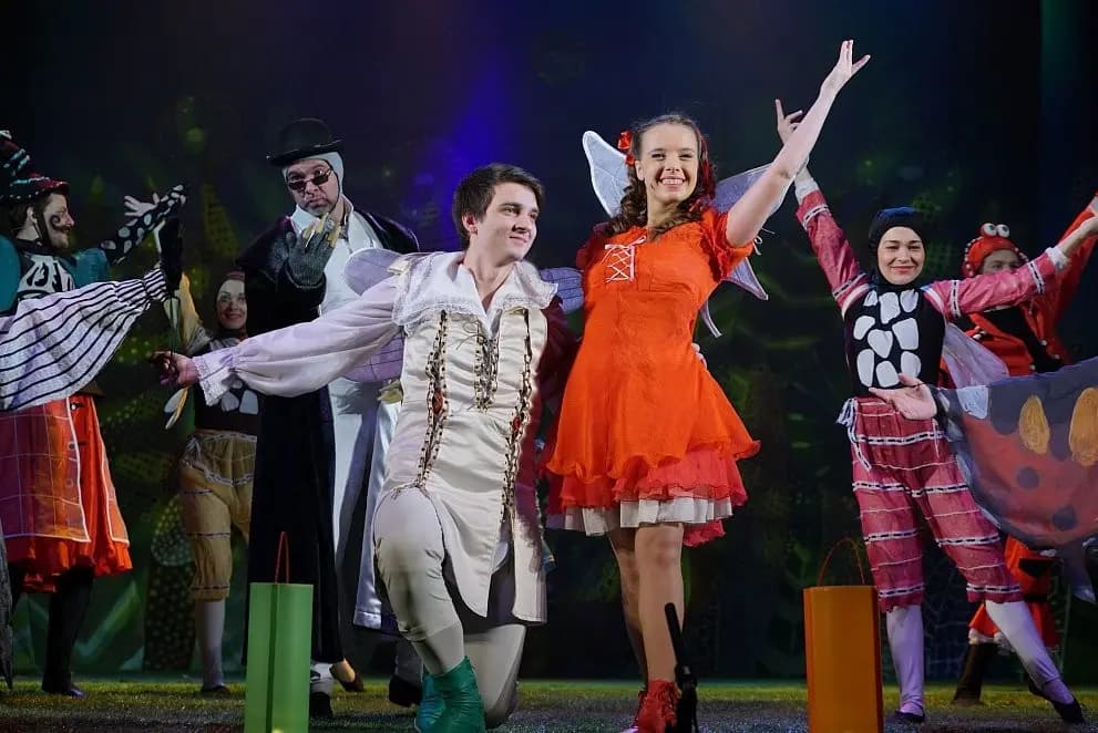 Дюймовочка (Зазеркалье)