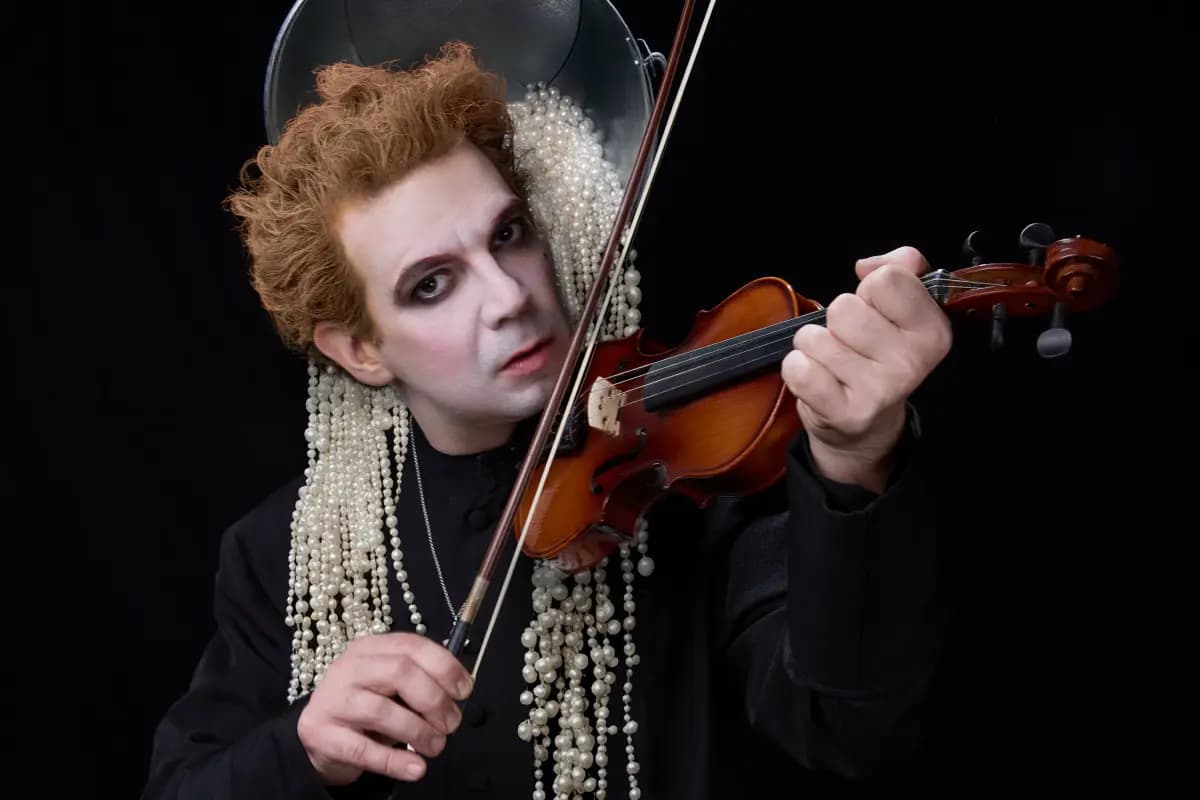 Вивальди Суперзвезда / Вивальди Superstar (Дом Смирнова)