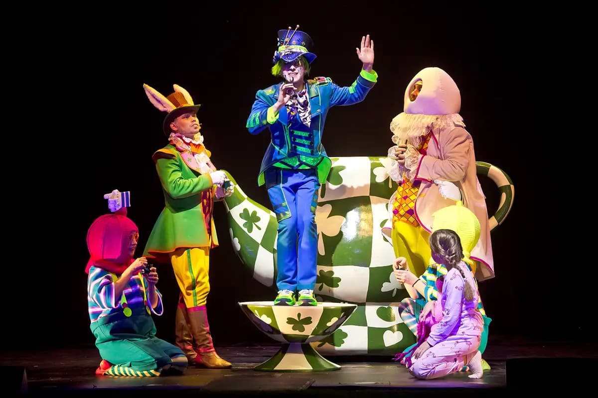 Алиса в Стране чудес (Музыкальный театр)