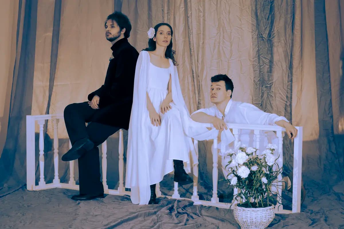 Белые ночи (Школа драматического искусства)