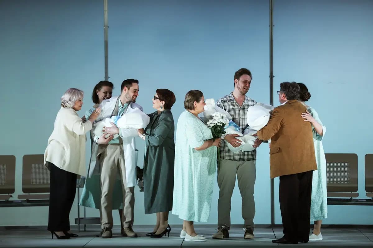 Весы (Театр драмы им. Горького)