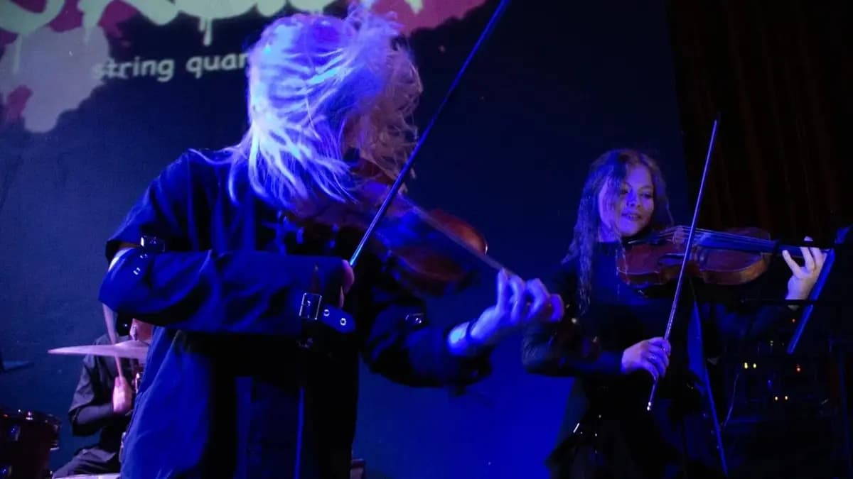 Crush String Quartet. Мировые рок-хиты (Фабрика)