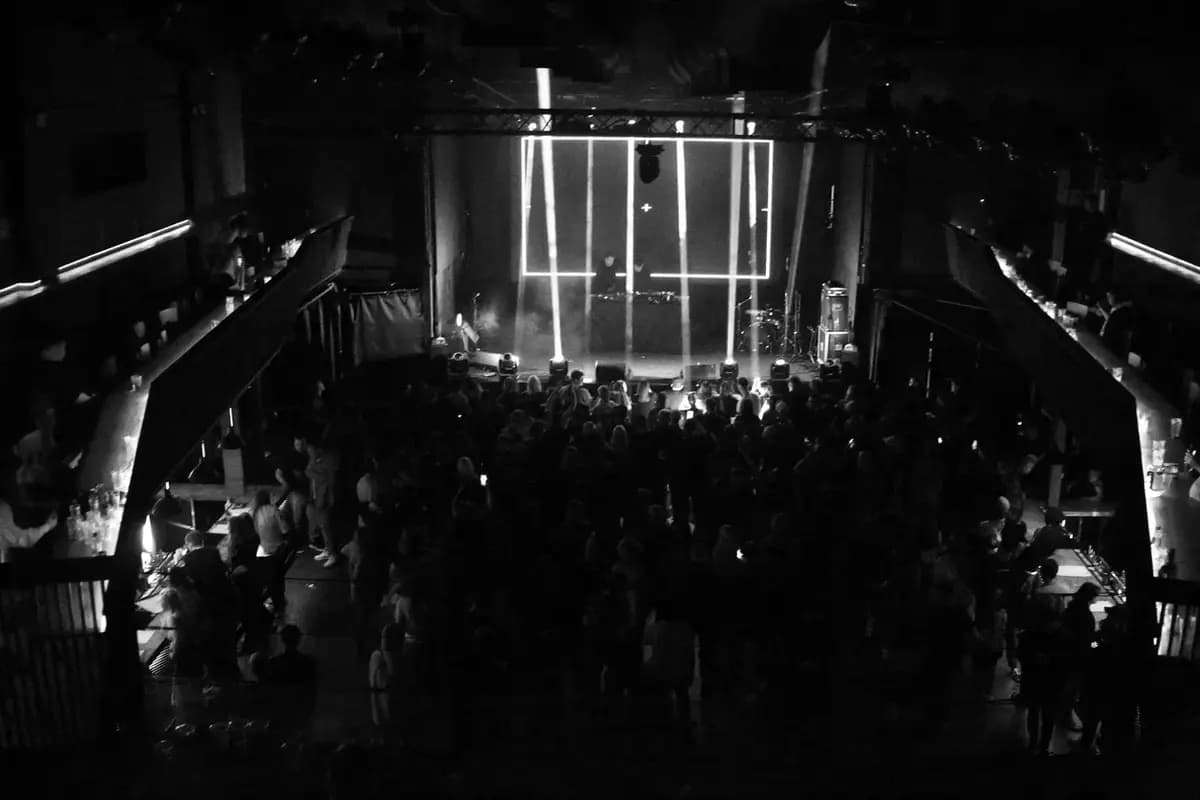 Crimewave ХХI (Pravda)