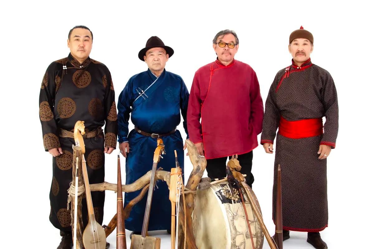 Солнцеворот / Хун Хурту (Колизей)