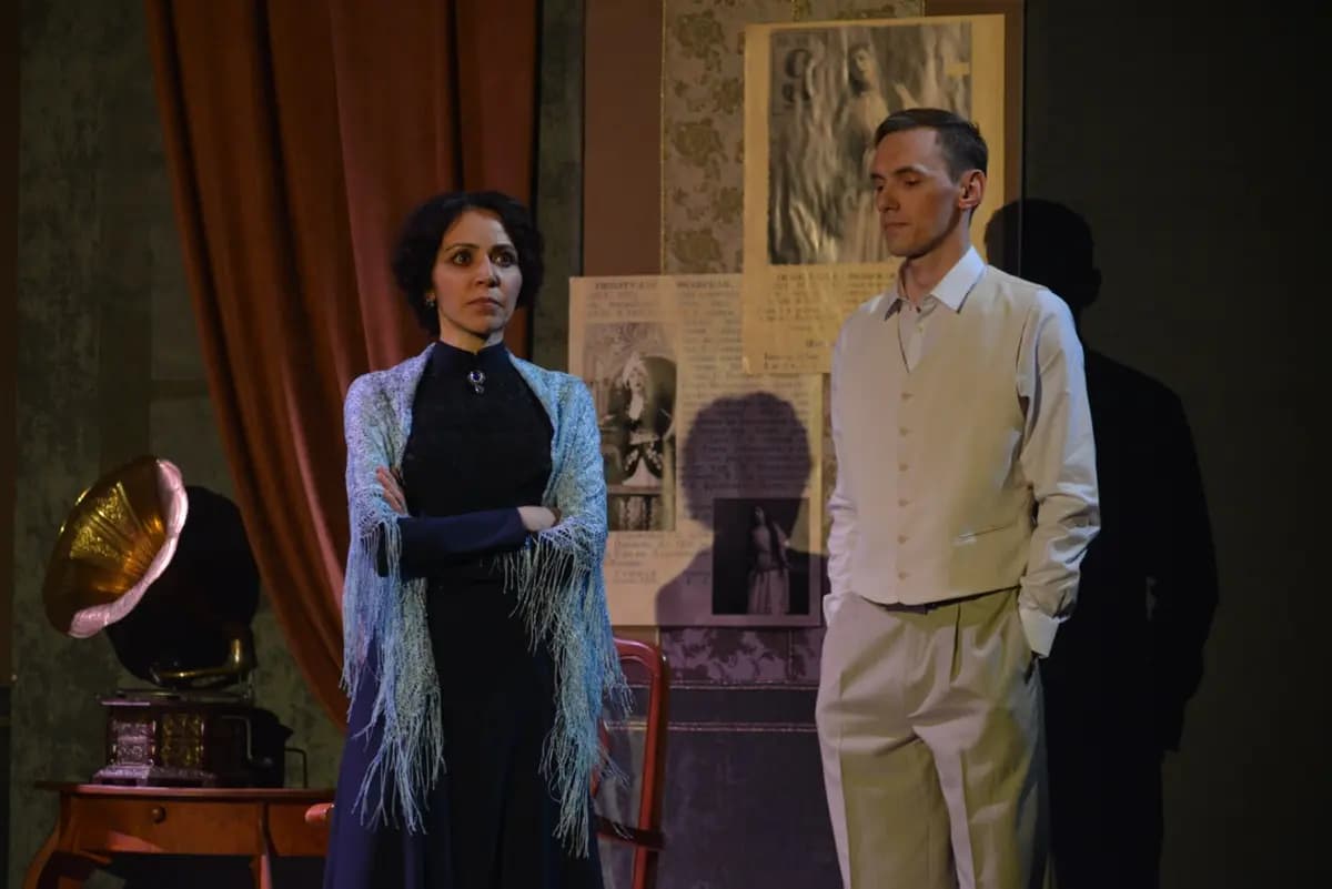 Туташ. Прерванный полёт… (Театр им. Камала. Новое здание)