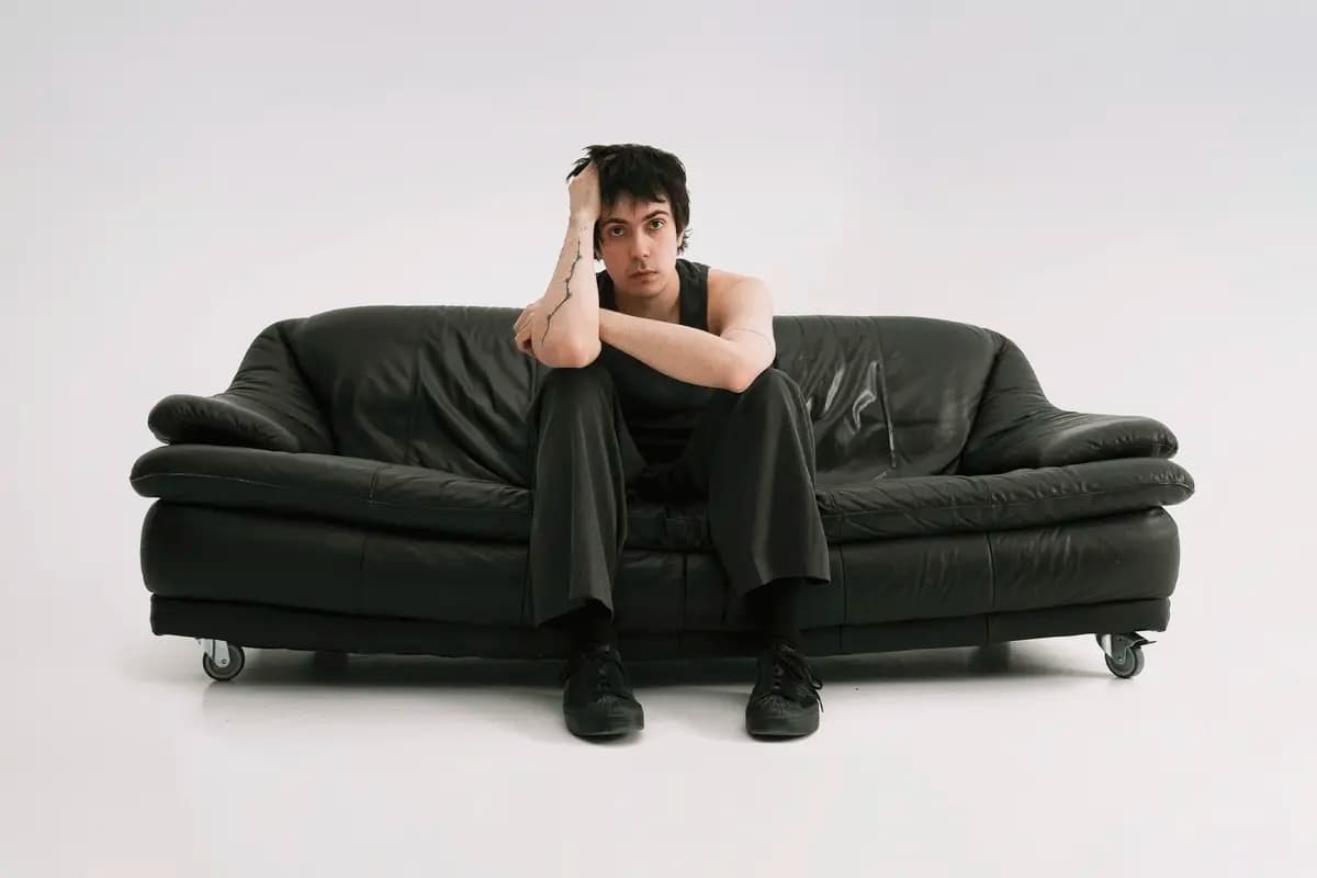 Тима ищет свет (Фабрика Event Hall)