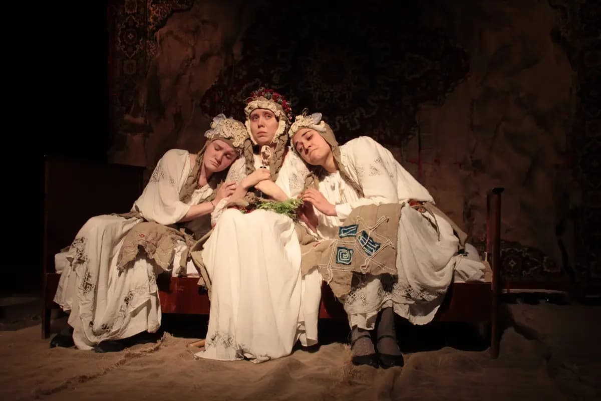 П.О.Л.Е. (Покровка.Театр)