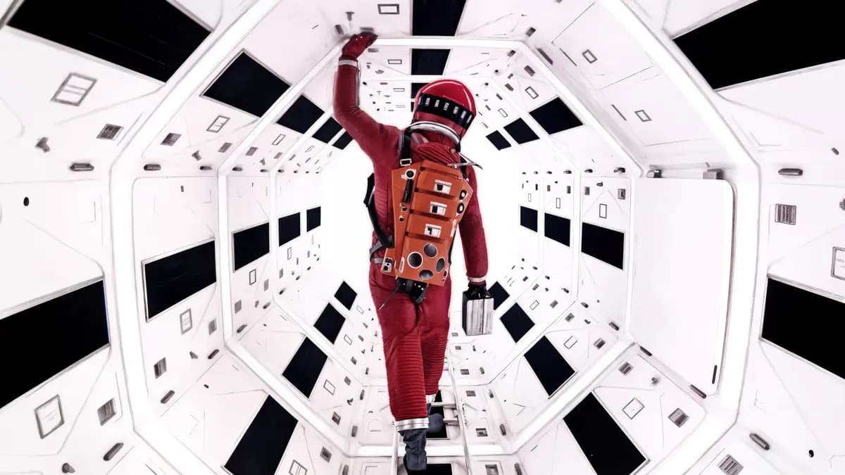 Цикл «Книга. Фильм. Образ»: разговор о «Космической одиссее» (Люмьер-Холл)