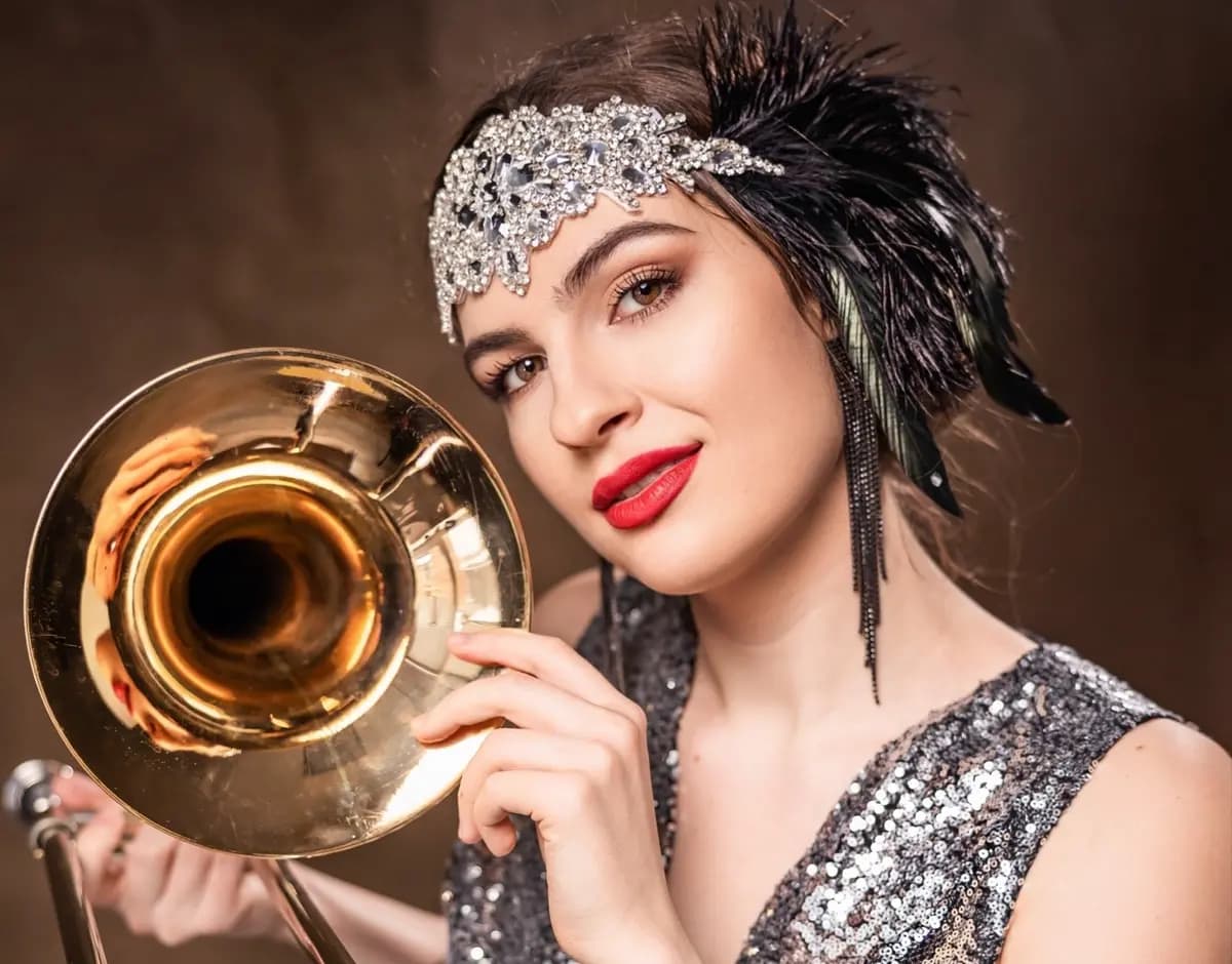 Уральский духовой оркестр и Anastasia Jazzy. В джазе только девушки (Культурный центр «Урал»)