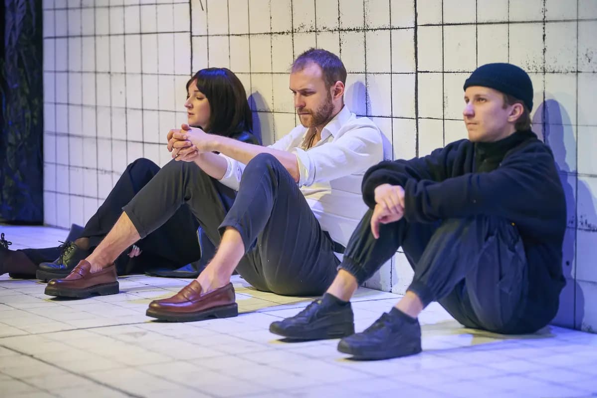 Держись на поверхности (13 трамвай)