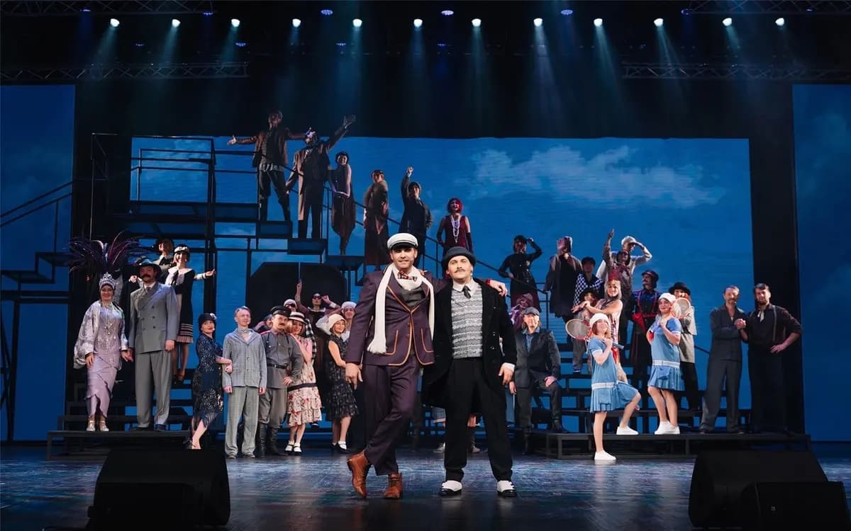 12 стульев (Мастерская «12» Никиты Михалкова)