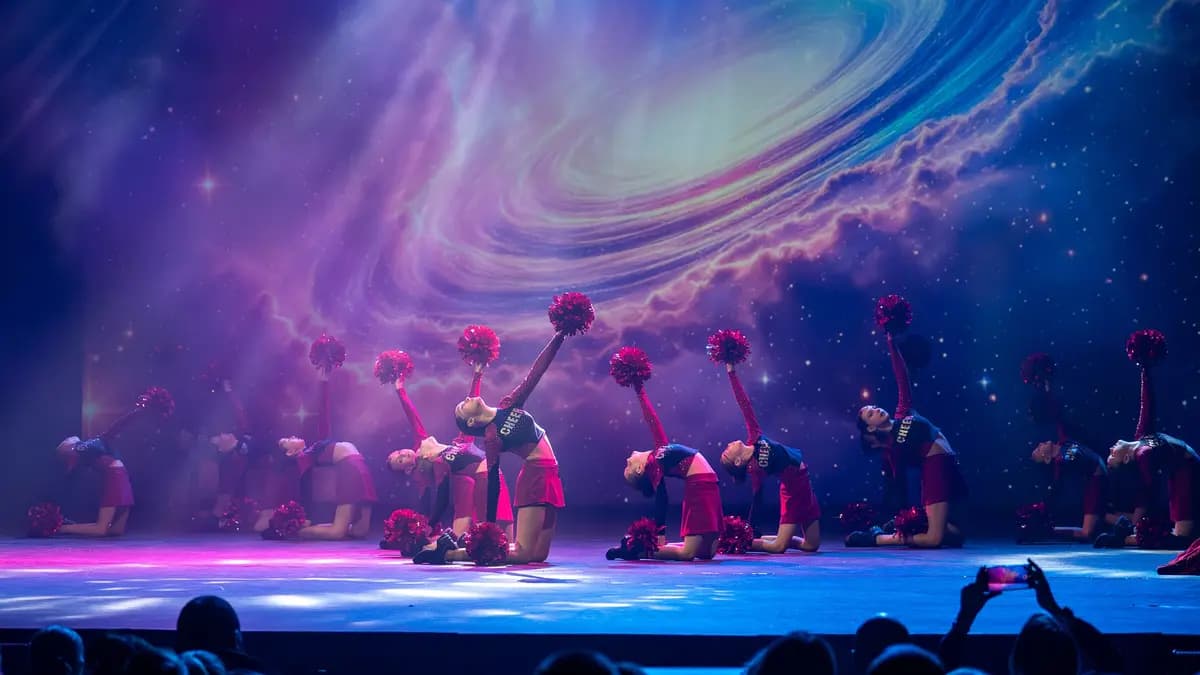 Кинокомпания 2Dance kids представляет (ДК им. Кирова)