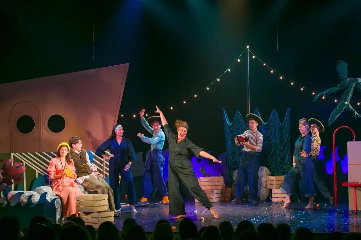 Человек-амфибия (Театр юного зрителя)