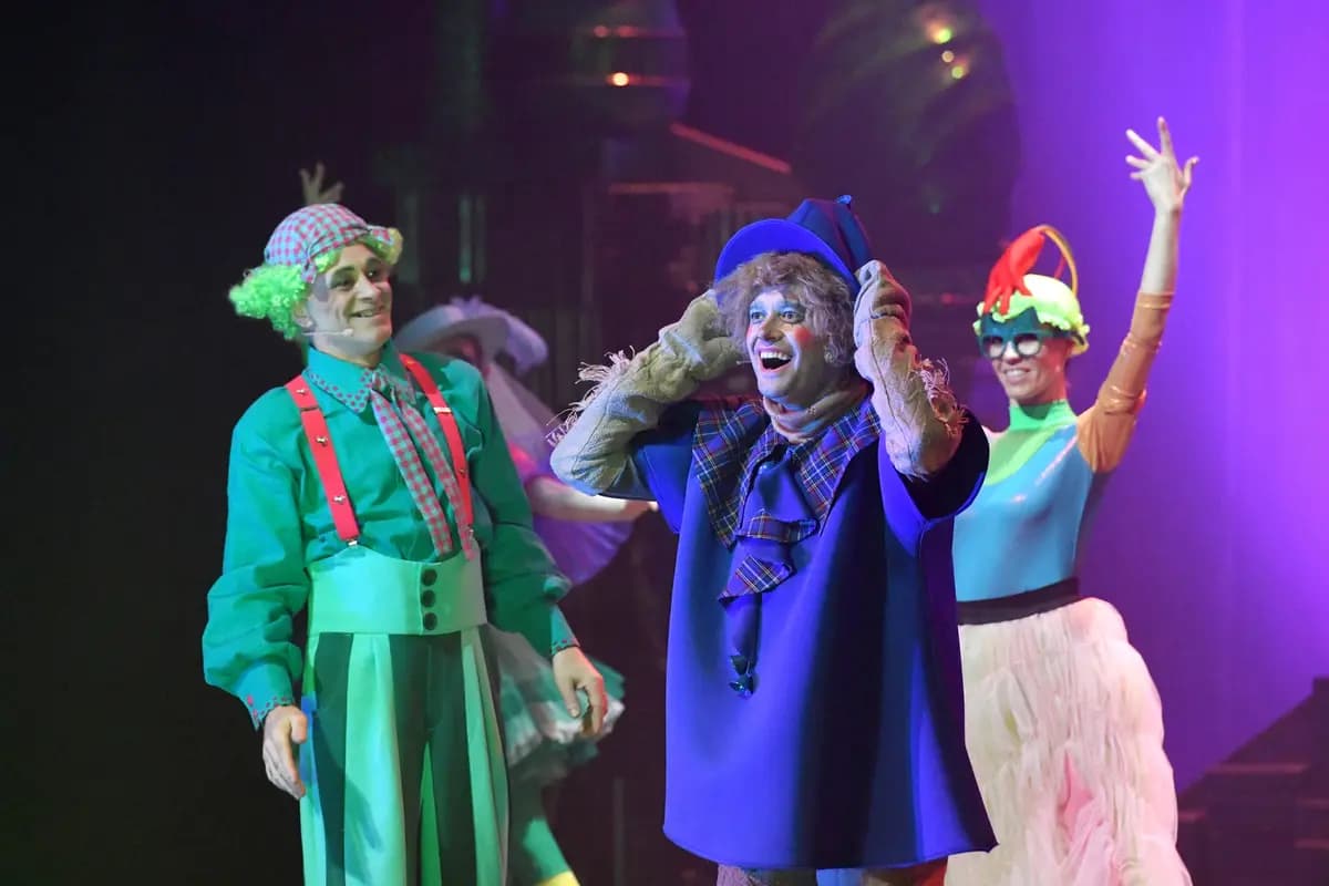 Волшебник Изумрудного города (Русский драматический театр)