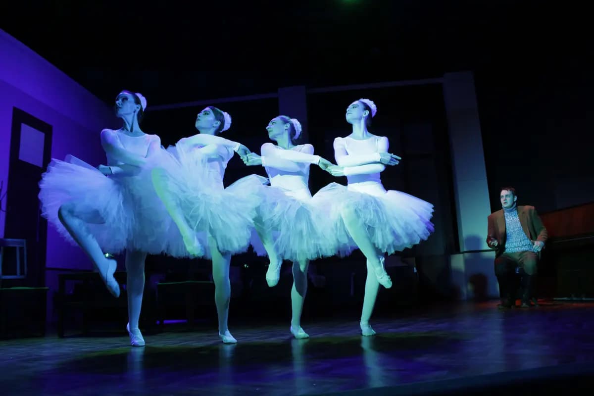 Вас вызывает Таймыр (Тамбовский молодёжный театр)