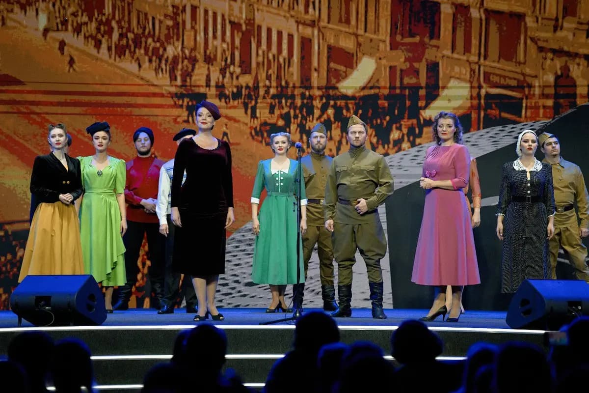 Сибирский хор. Приношение подвигу (Евразия)