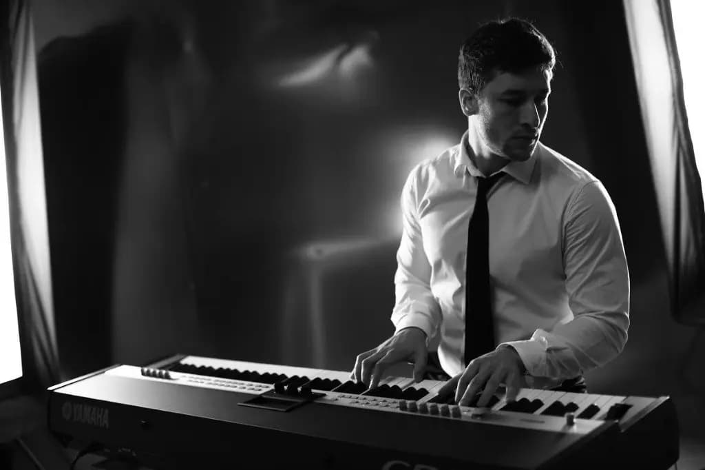 Дмитрий Сазонов (Клуб Алексея Козлова. Unplugged)