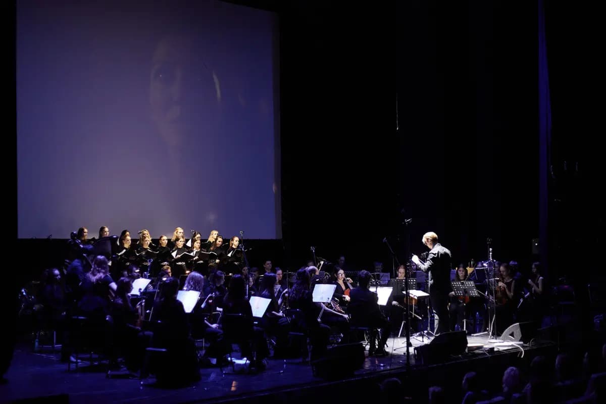 Русская опера: от мифа к истории (ЗИЛ)