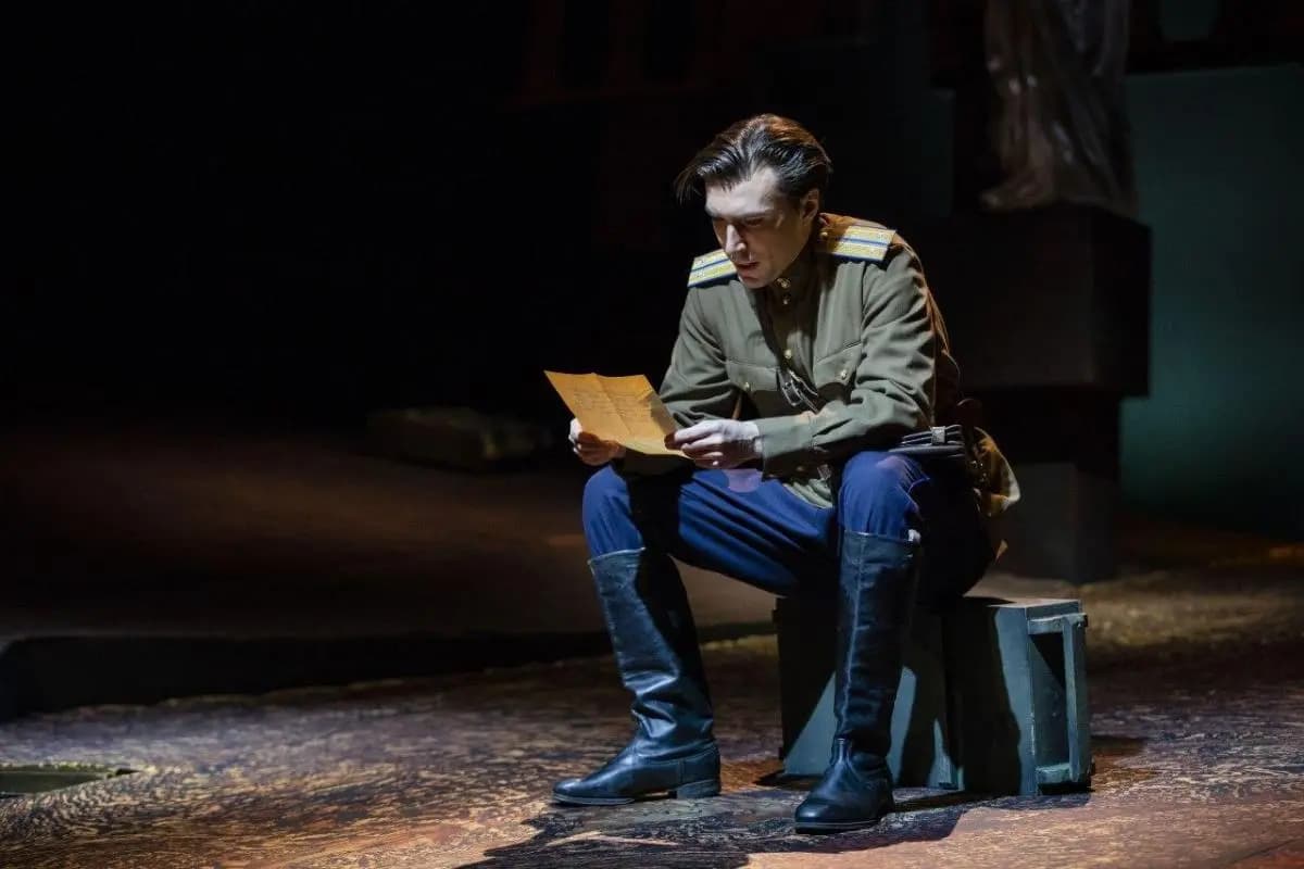 Рядовые (Театральный центр «Вишнёвый сад»)