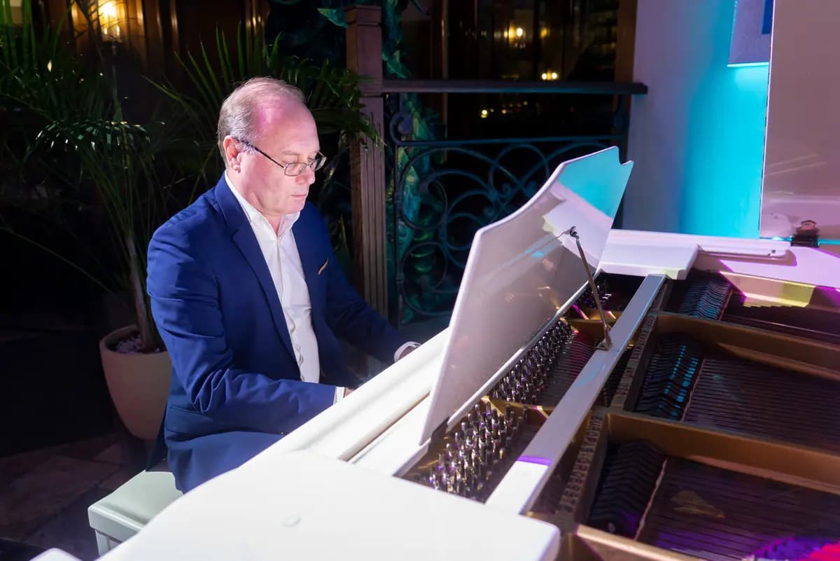 Киномузыка и джаз. Вечер в соборе при свечах (Англиканская церковь Святого Андрея)