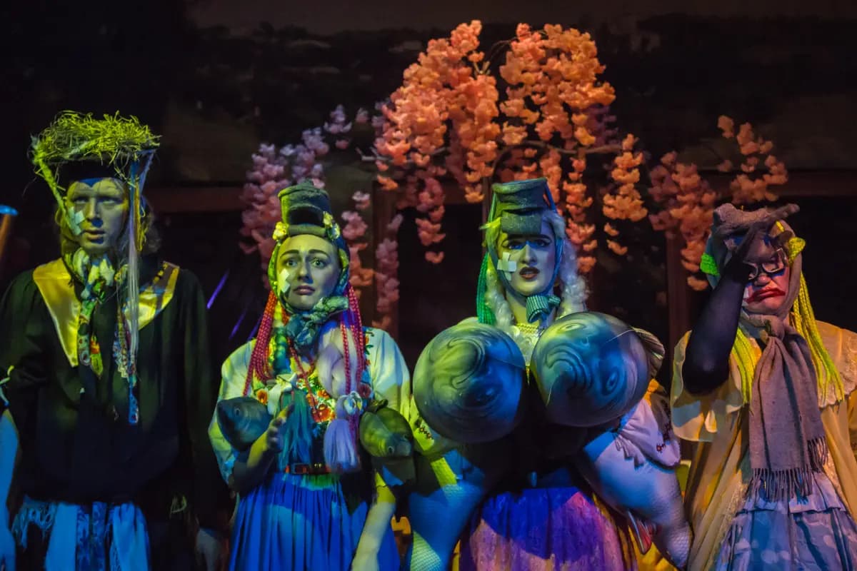 Иван Фёдорович Шпонька и его тётушка (Коляда-театр)