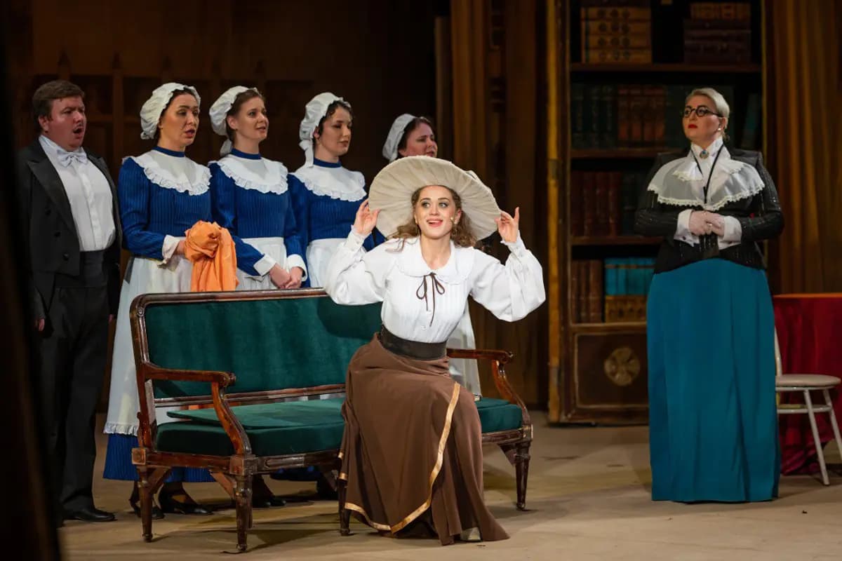 Моя прекрасная леди (Театр оперы и балета им. Пушкина)