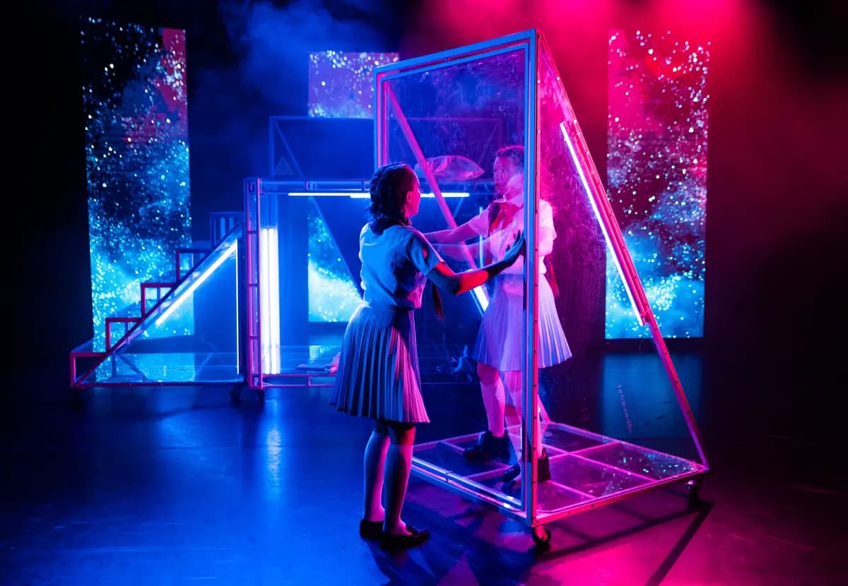 Королевство кривых зеркал (Theatrum (Верхняя Пышма))