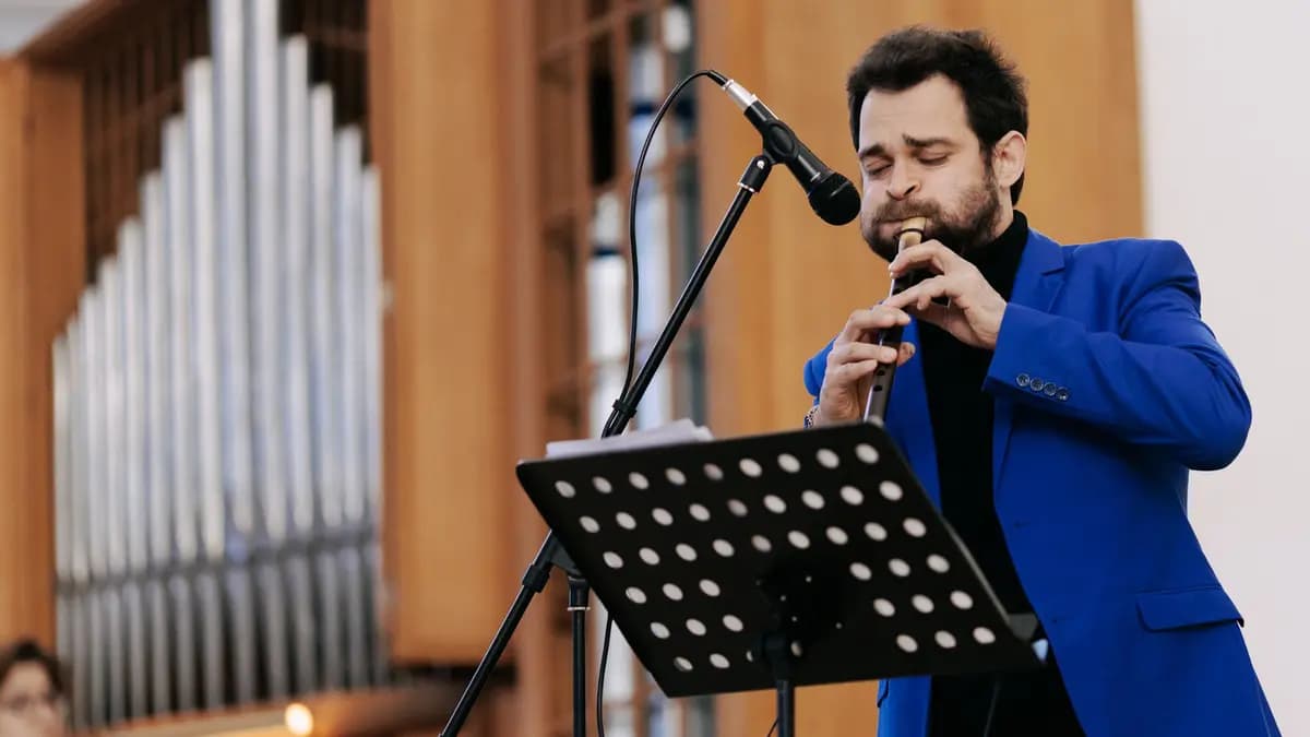 Орган и дудук (Петрикирхе)