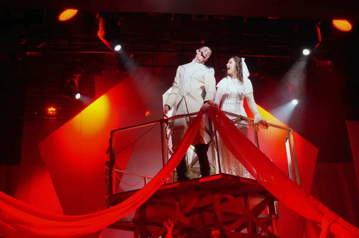 Алые паруса (Областной музыкальный театр)