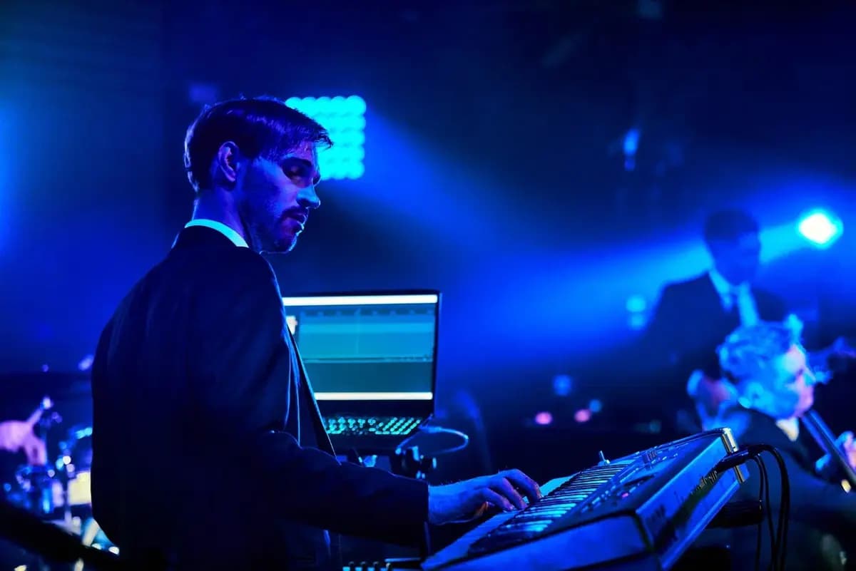 Уитни Хьюстон Tribute (Планетарий)