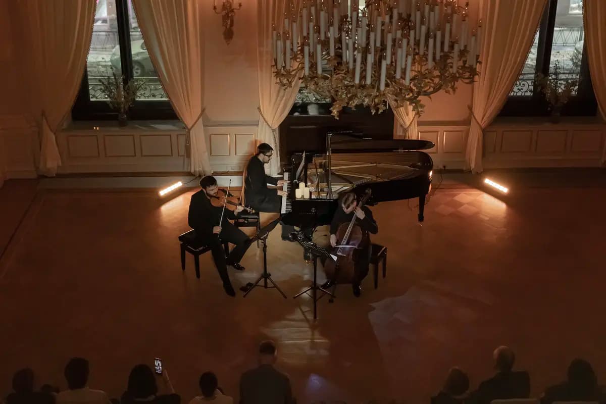 Вивальди и Пьяццолла. Времена года (Особняк Мясникова)