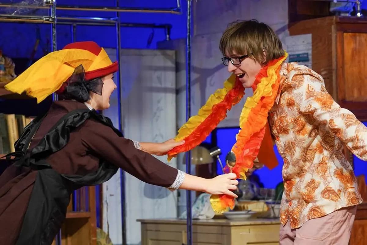 Валентин и Валентина (Театр юного зрителя)