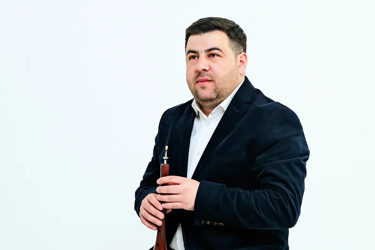 Три дудука и орган (Белый зал Политехнического университета)