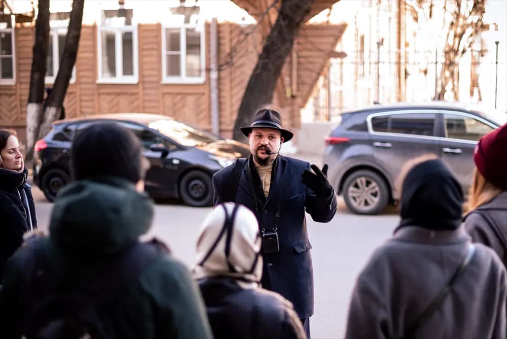 От фонтана до квартала (Площадь Минина и Пожарского)