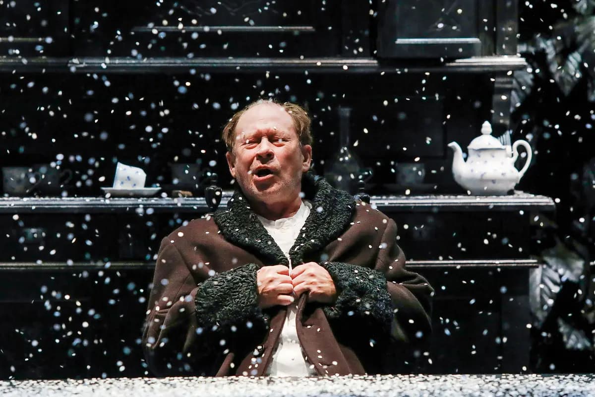 Мещане (Театр на Васильевском)