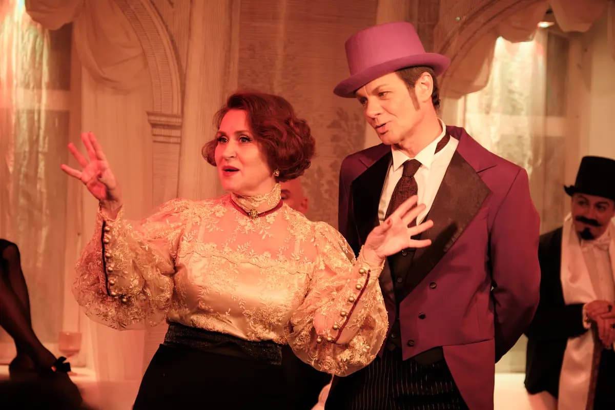 Фиолетовый поэзоконцерт (Театр «Пастила» в Театральном доме)