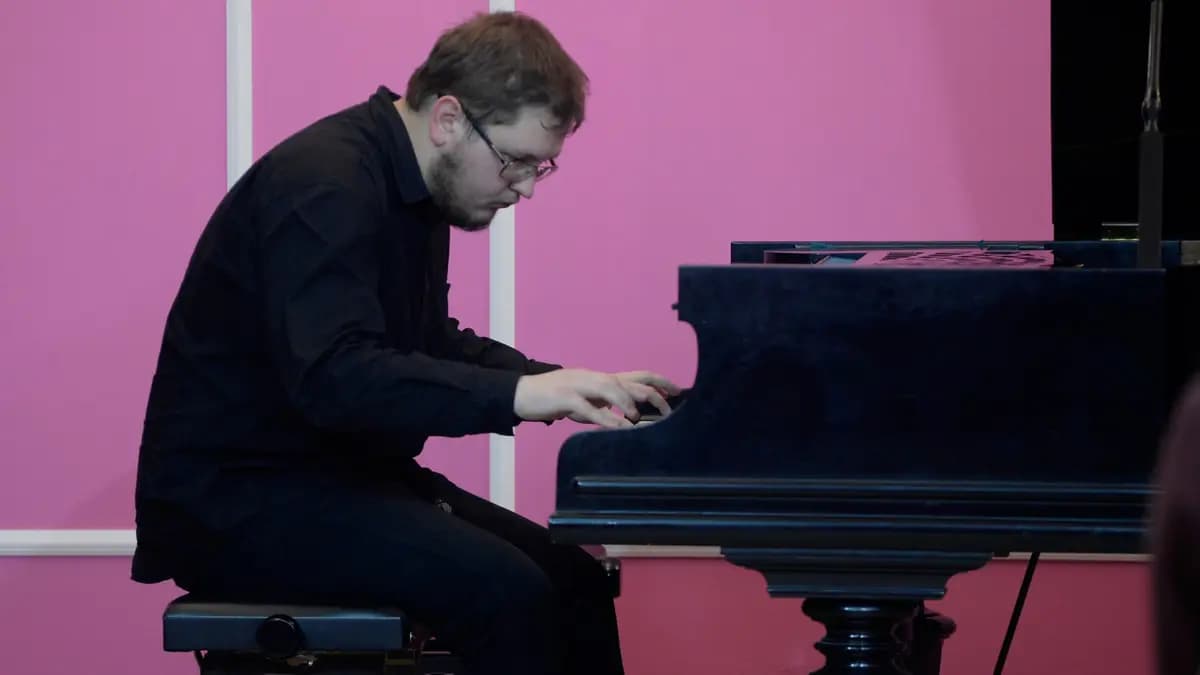 Виртуоз ХХI века Антон Самсонов. Великолепие Шопена (Творческое объединение DavMusic (Духовая академия Воронцова))