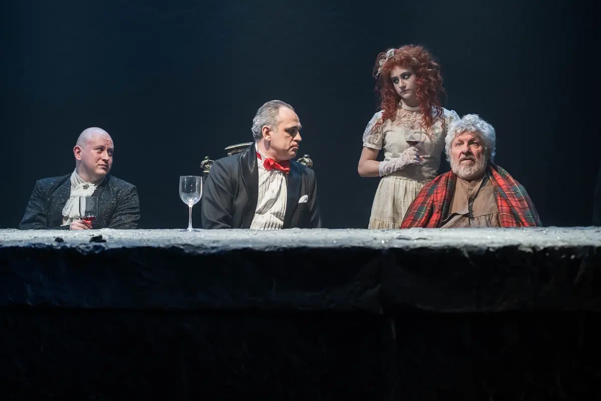 Пир (Театр на Васильевском. Сцена «Стачка»)