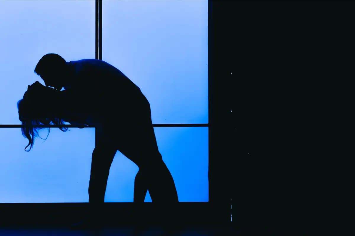 Тектоника чувств (Красный факел)