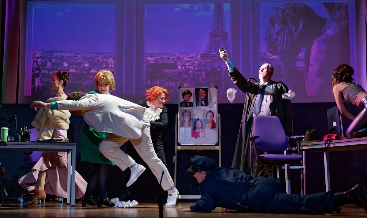 Женщина опасного возраста (Дом русского зарубежья им. Александра Солженицына)