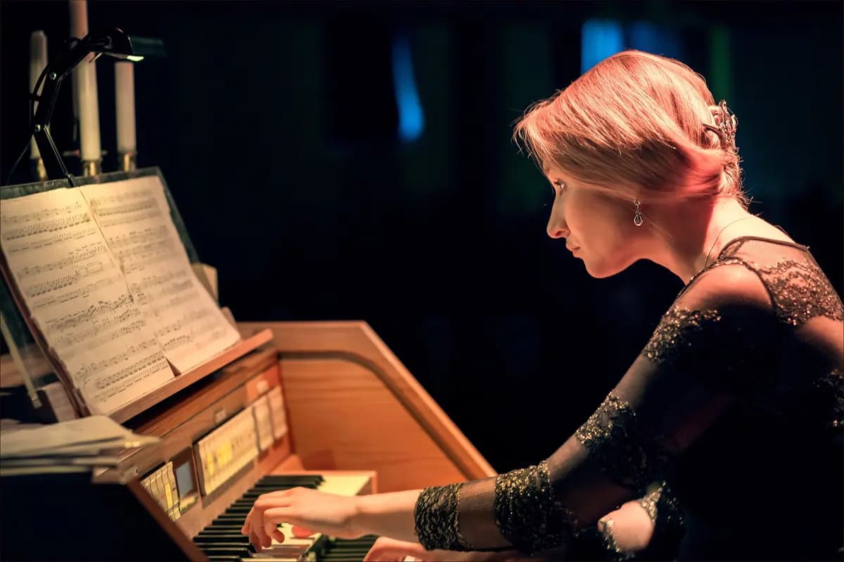 Ирина Розанова. Классика в кинематографе (Филармония. Органный зал)