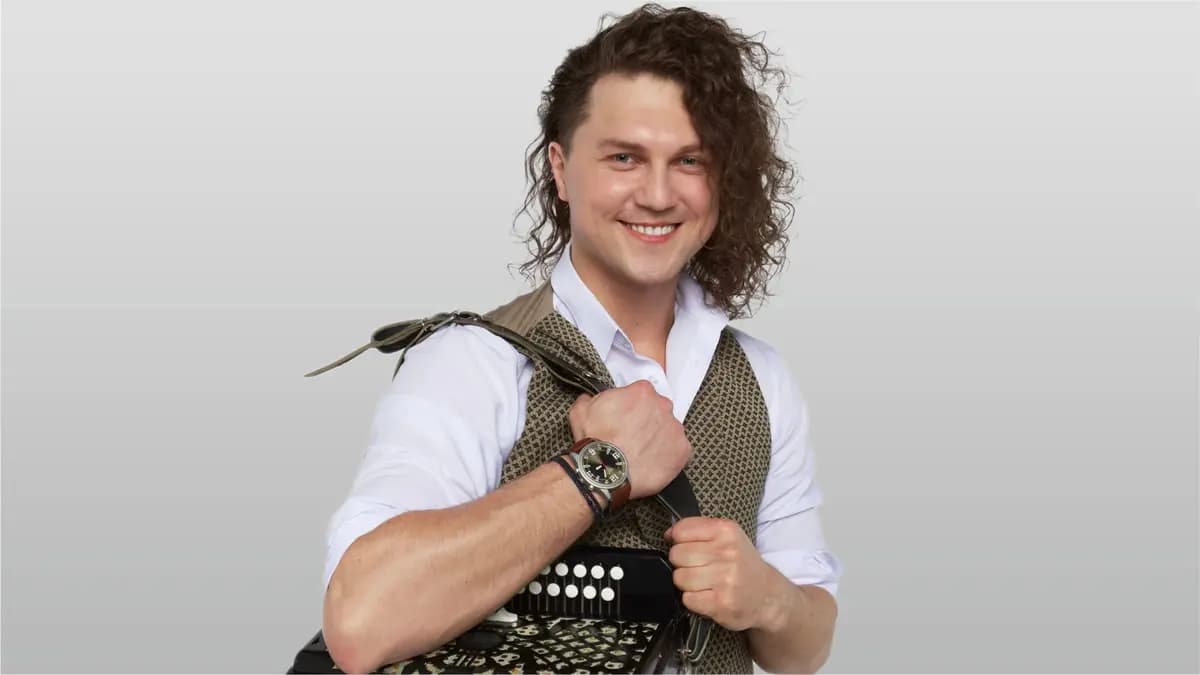 Александр Бардин (Муниципальный культурный центр)