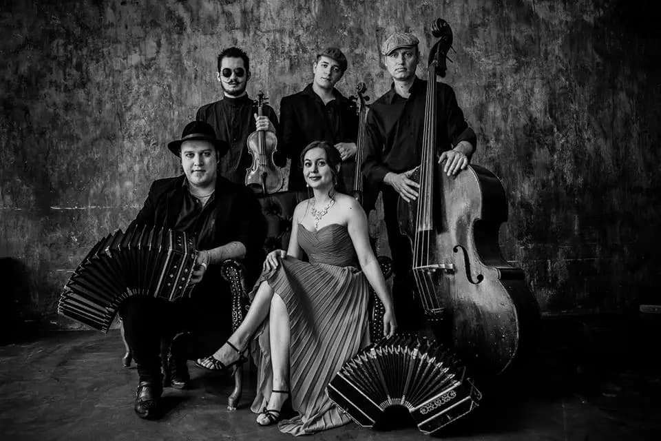 Tango Orchestra Misterioso (Клуб Алексея Козлова. Unplugged)