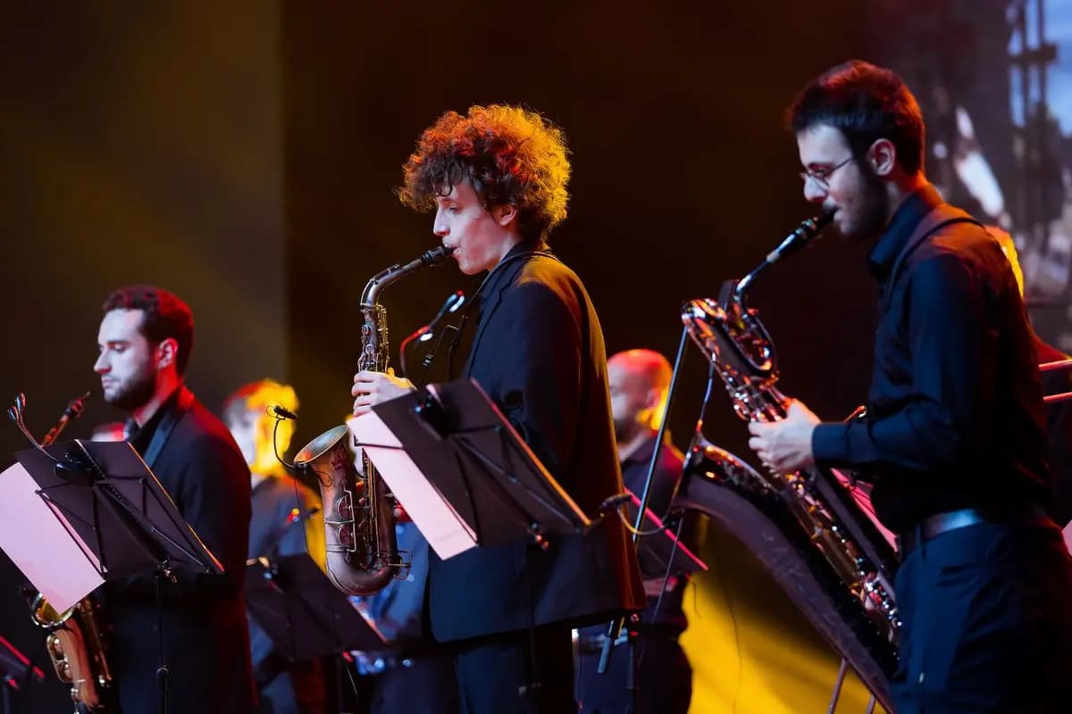 Good Orchestra. Хиты The Beatles (Rhythm & Blues Cafe)