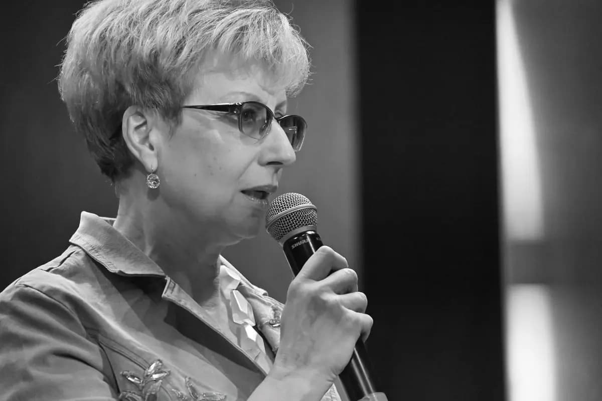 Хорошие песни с Элеонорой Филиной (Театр Вахтангова)