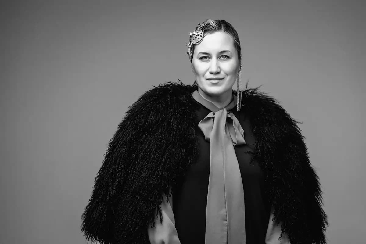 Музыкально–поэтический вечер Полины Мельниковой. Время любить (Филармония)