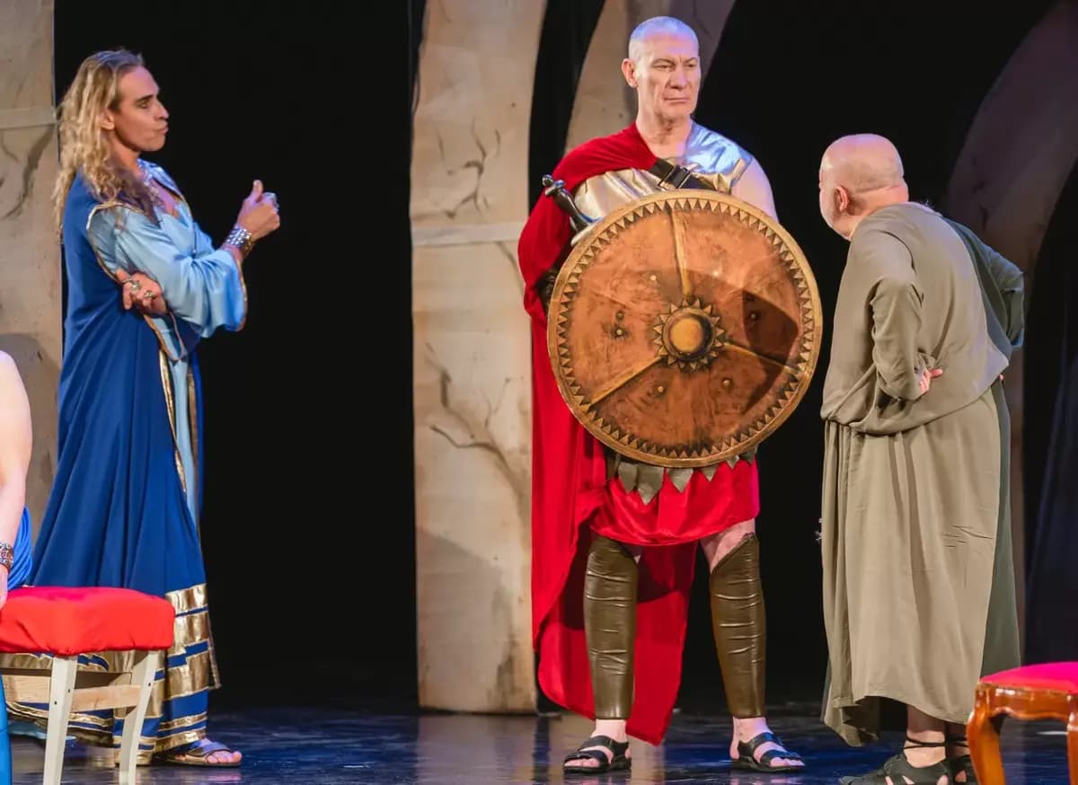 Басни для взрослых (ДК железнодорожников)