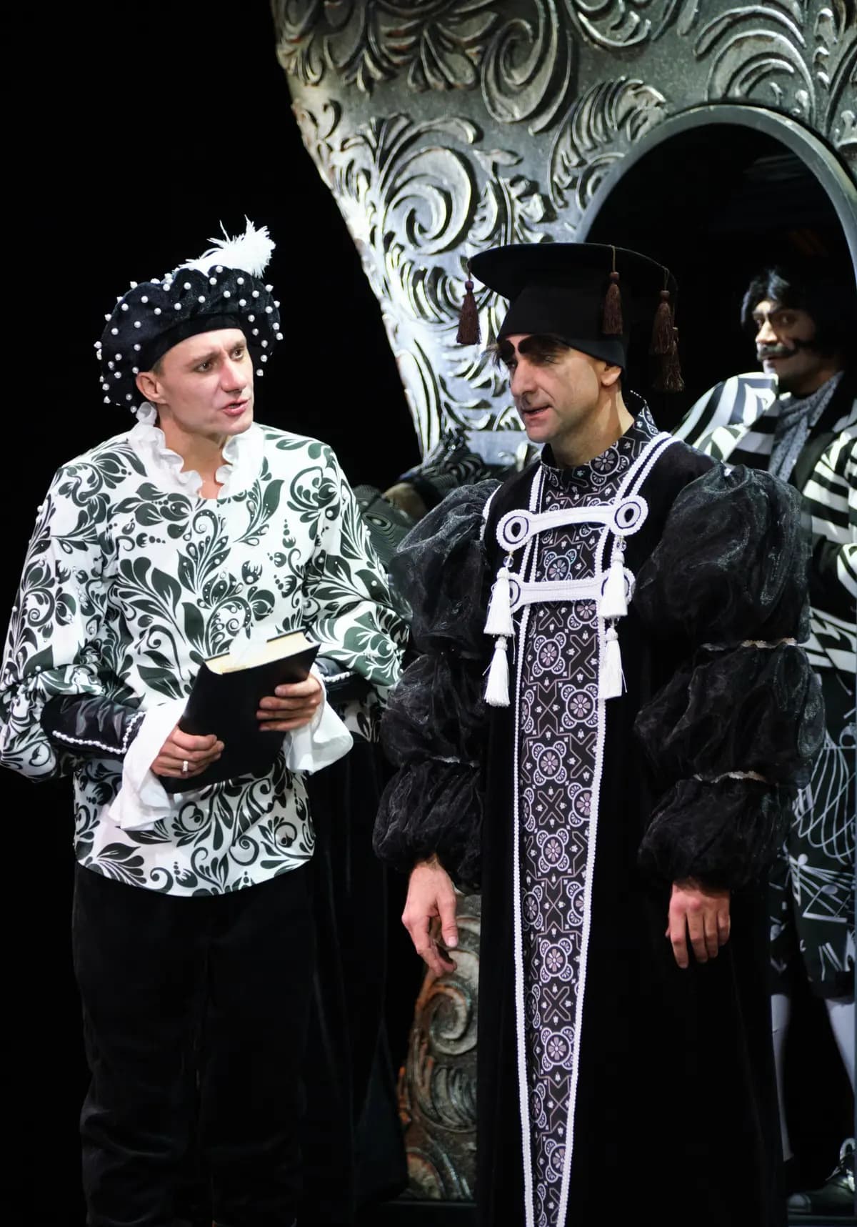 Севильский цирюльник (Театр драмы им. Горького)