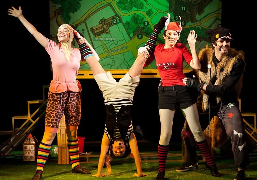 Три поросёнка (Зазеркалье)