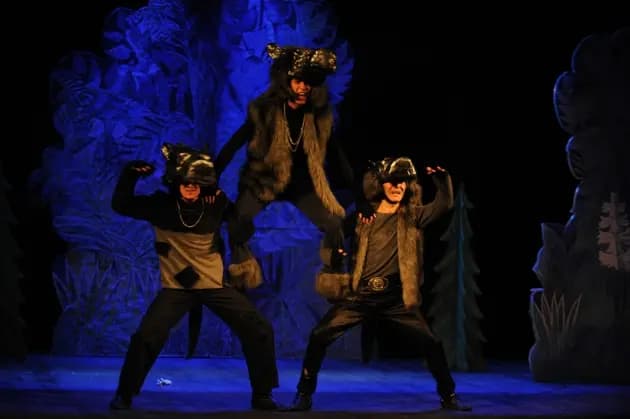 Сильный тот, кто умный (Татарский драматический театр им. Файзи)